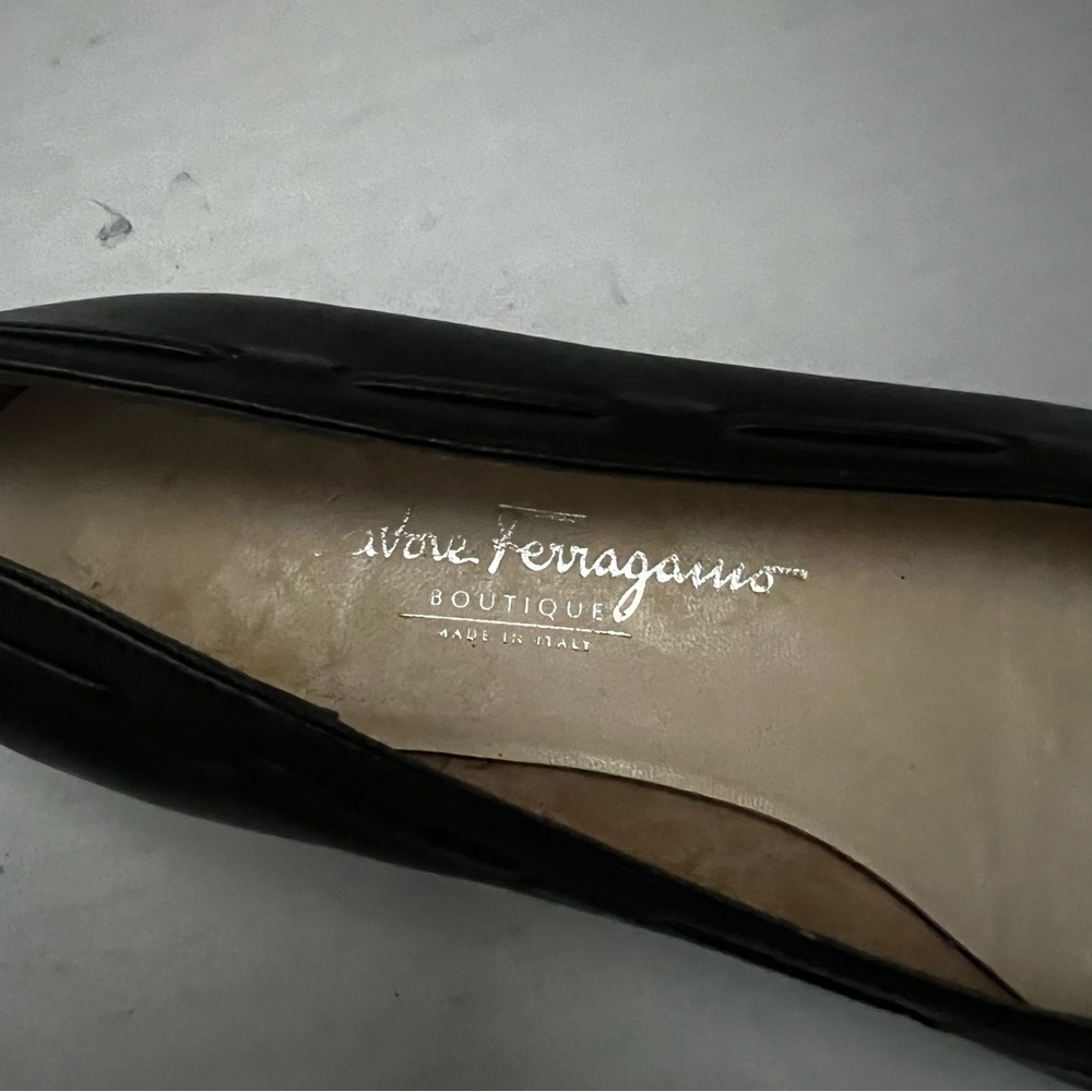 SOLD-Salvatore Ferragamo Black Leather Designer Ballet Flat Shoes‎ Womens Sz 7 - Picture 11 of 11
